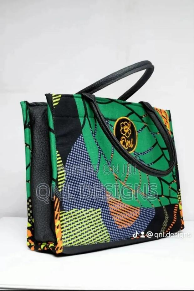 Ladies Handbags - thumbnail 3