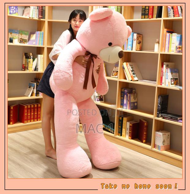 Giant Teddy Bears - main view