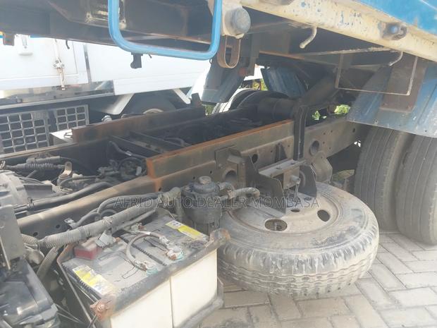 Toyota Dyna Tipper 2017 Blue - thumbnail 6