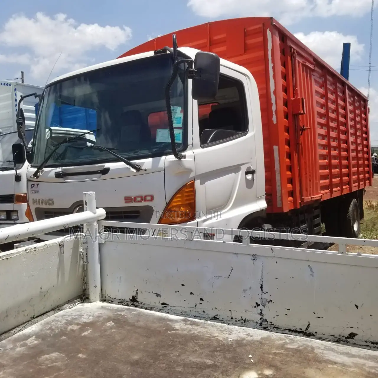 Lorry Available for Logistic Errands.
