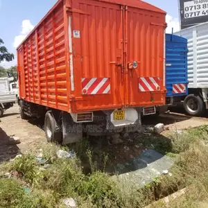 Lorry Available for Logistic Errands.