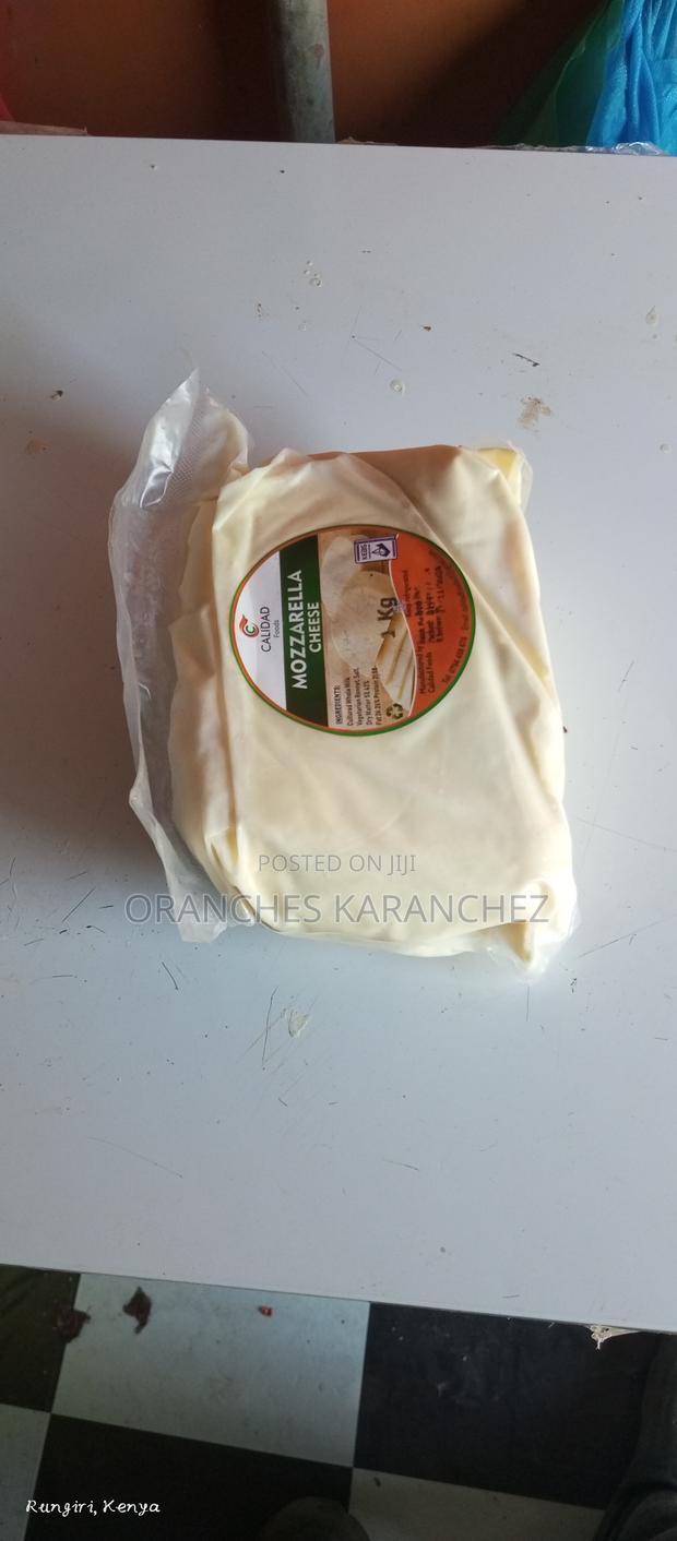Mozzarella Cheese 1kg - main view