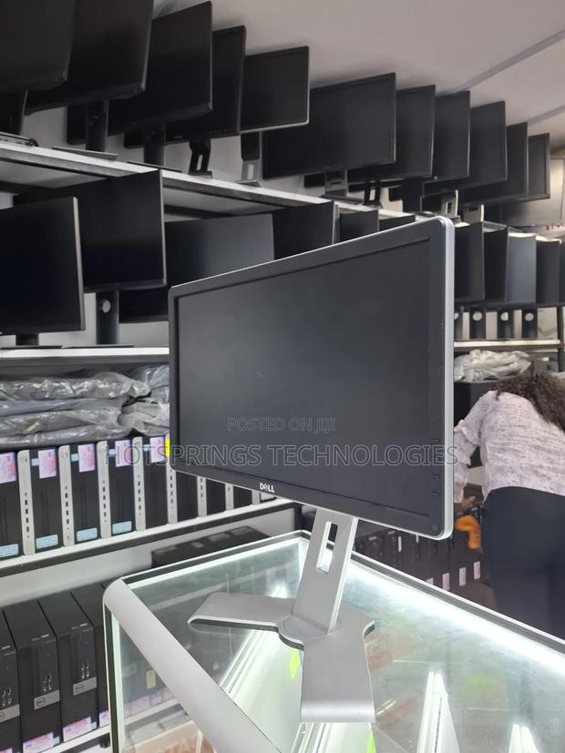 20 Inch Flat Panel Monitor - thumbnail 5