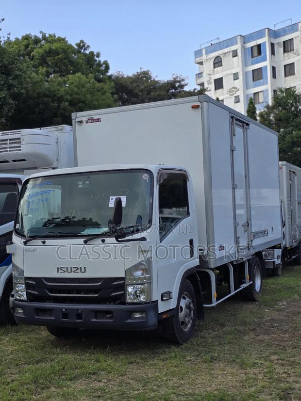 Isuzu Elf, 2018, 3000cc, Manual