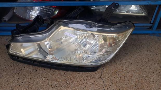 Honda Stepwagon Spada Headlights - main view