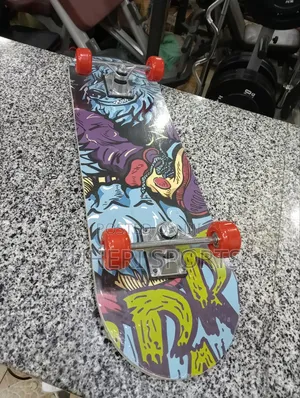 Adult Skateboard ; Rubber Wheels, Competition Standard
