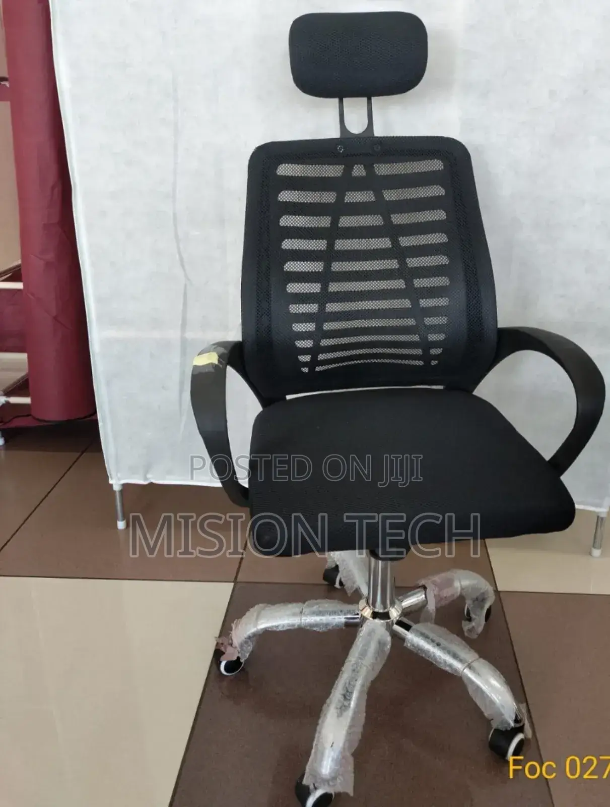 Secretarial Mesh Office Chair With Headrest