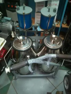 Double Cow Milking Machine.