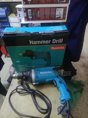 Makita Drill /Makita Hummer Drill