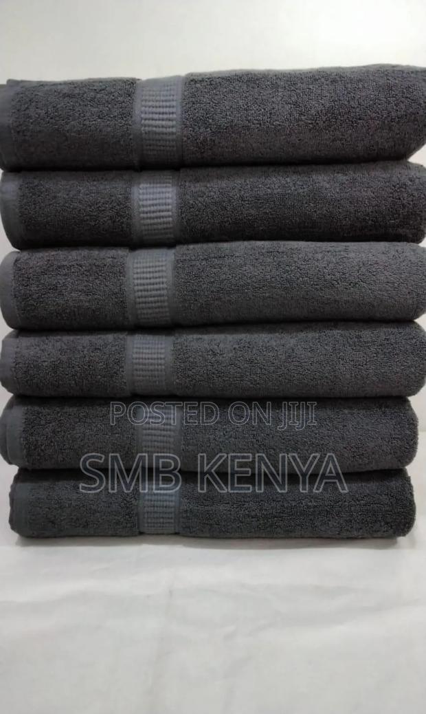 Pure Cotton 35 Inch X 70 Inch Large Bathsheet