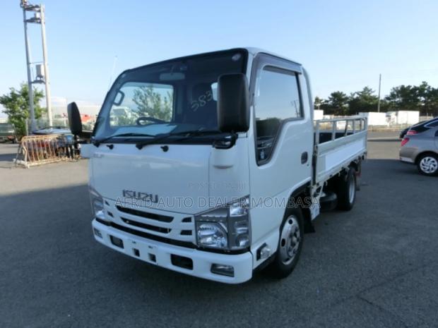 Isuzu Elf 2017 - thumbnail 7