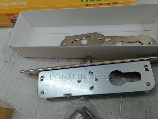 Alluminium Door Lock With a Stopper - thumbnail 2