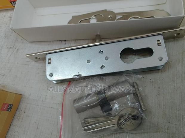 Alluminium Door Lock With a Stopper - thumbnail 3