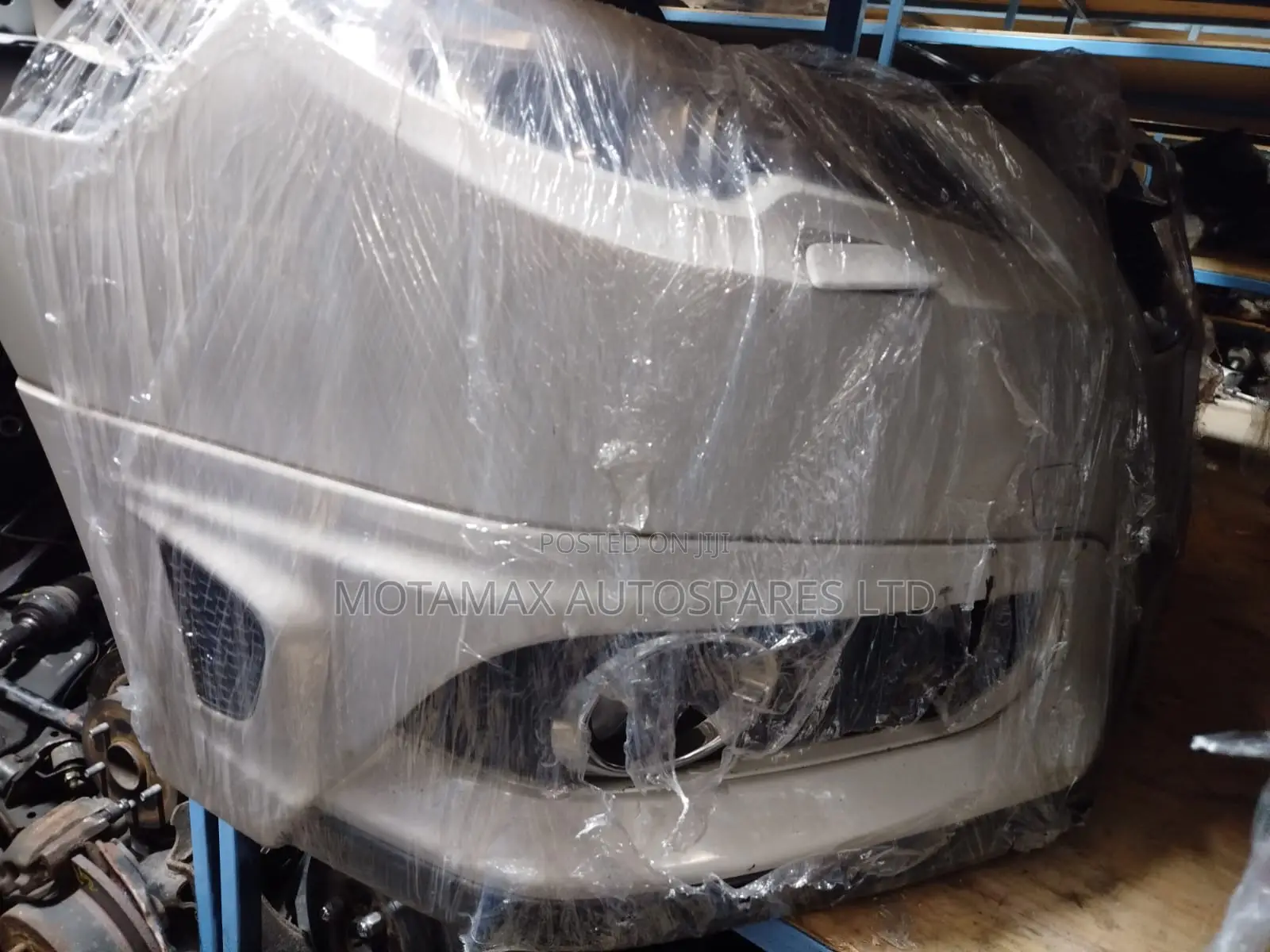 Subaru Legacy BRM Nosecut