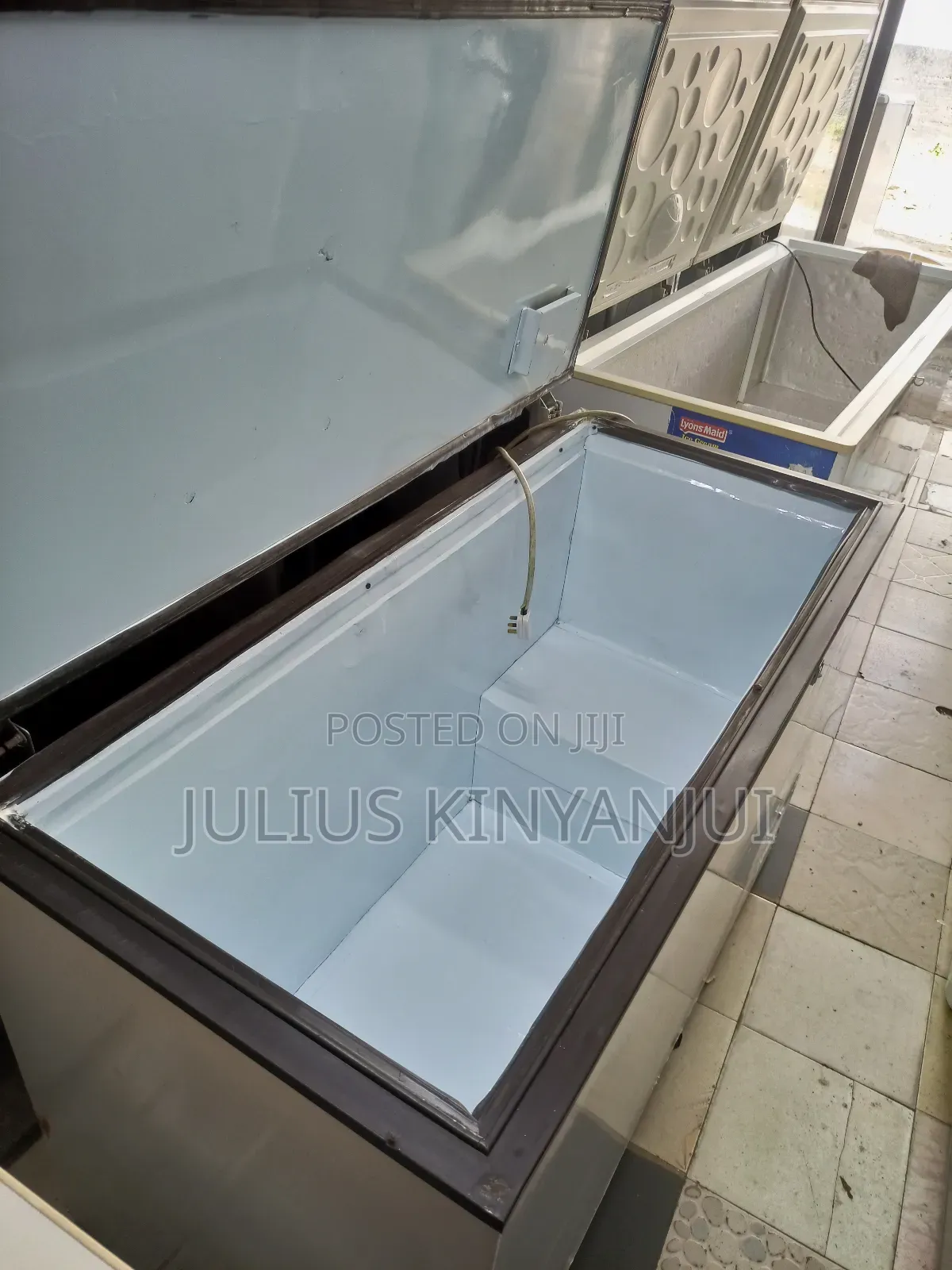 Single Door Deep Freezer