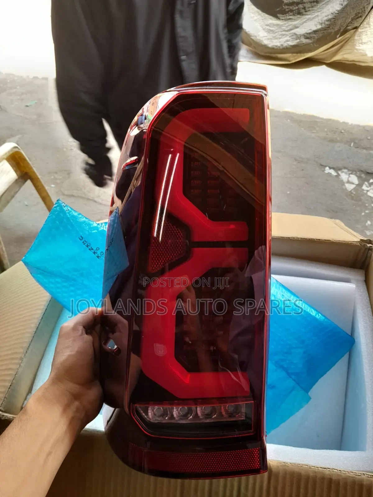 Hilux Vigo D4D Smoked Led Tail Lights