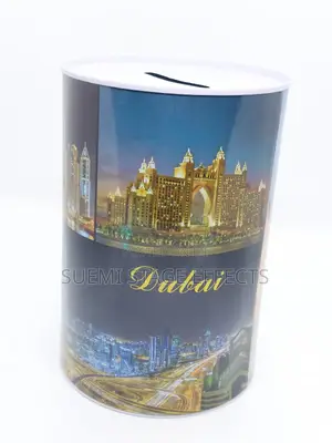 Dubai-Themed Piggy Bank – Save With Elegance!