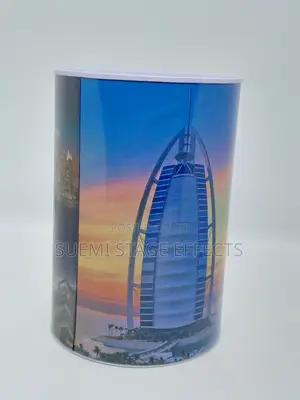 Dubai-Themed Piggy Bank – Save With Elegance!