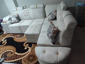 Morden Sofa Set Available