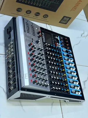 M-Track T-10 Plain Mixer