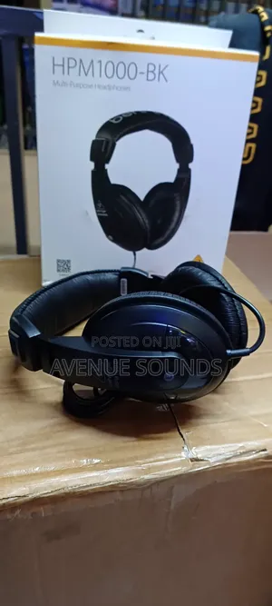 Black Behringer Hpm1000 Headphones