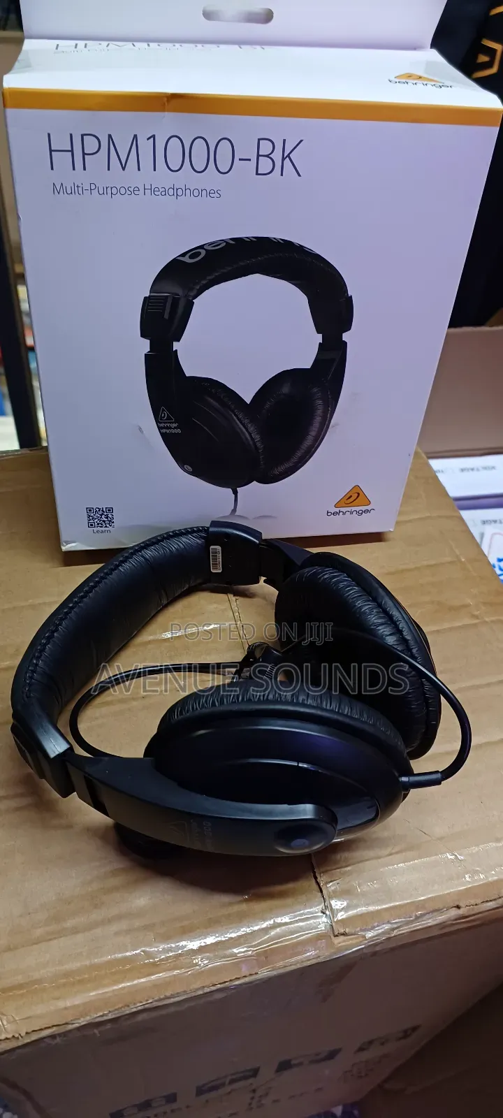 Black Behringer Hpm1000 Headphones