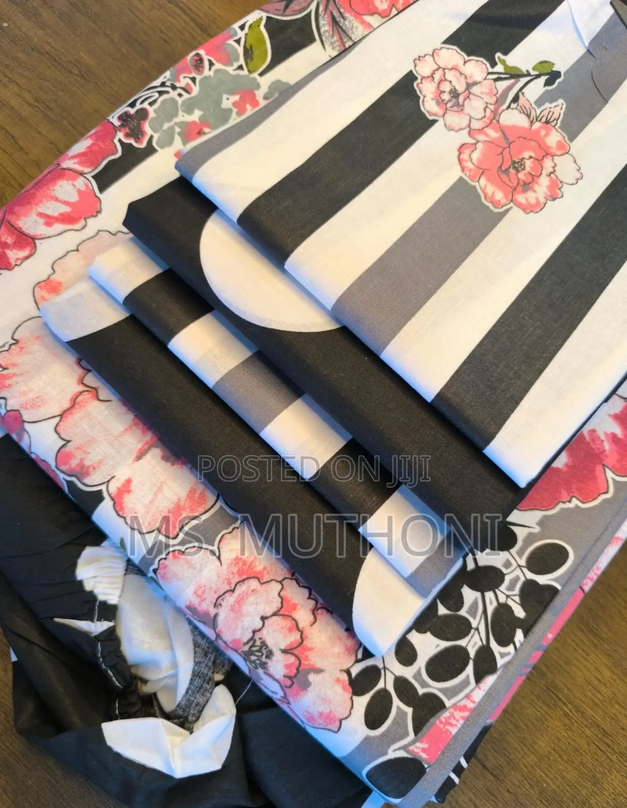 Floral 7*8 Bedsheets Set Available (Pure Cotton)