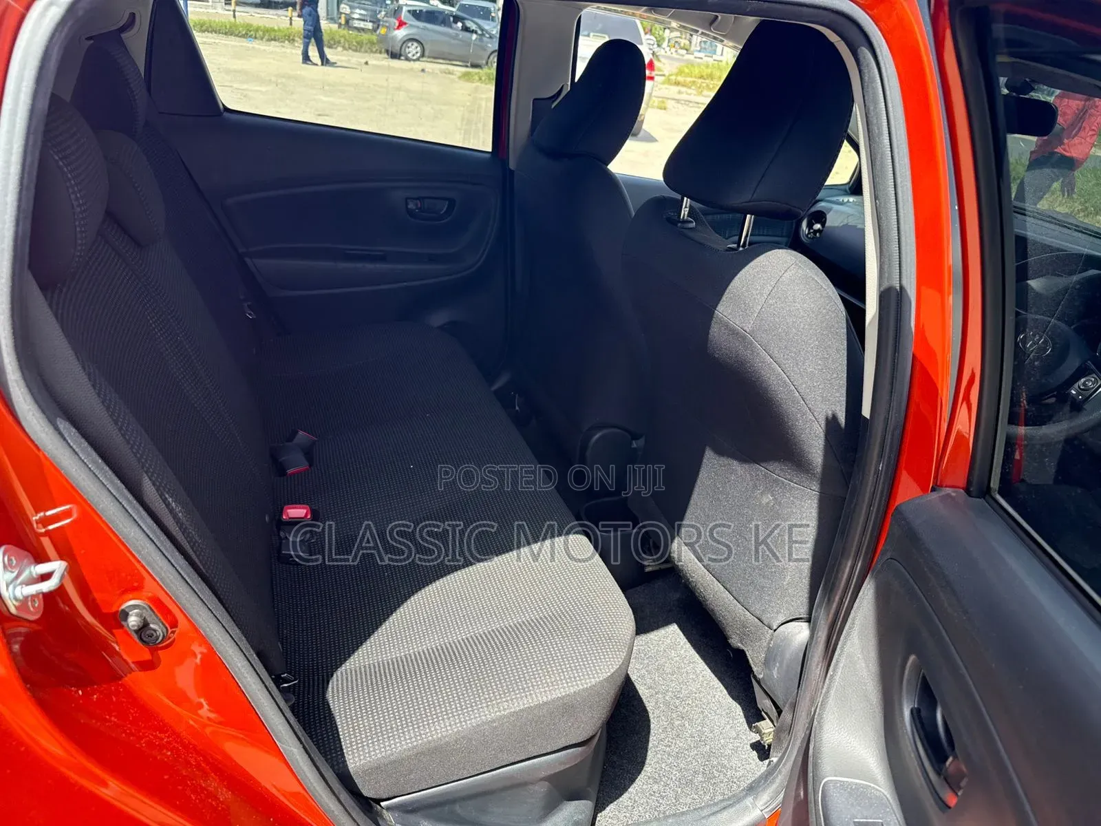 Toyota Vitz 1.5 FWD Hybrid 5dr 2018 Orange