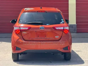 Toyota Vitz 1.5 FWD Hybrid 5dr 2018 Orange