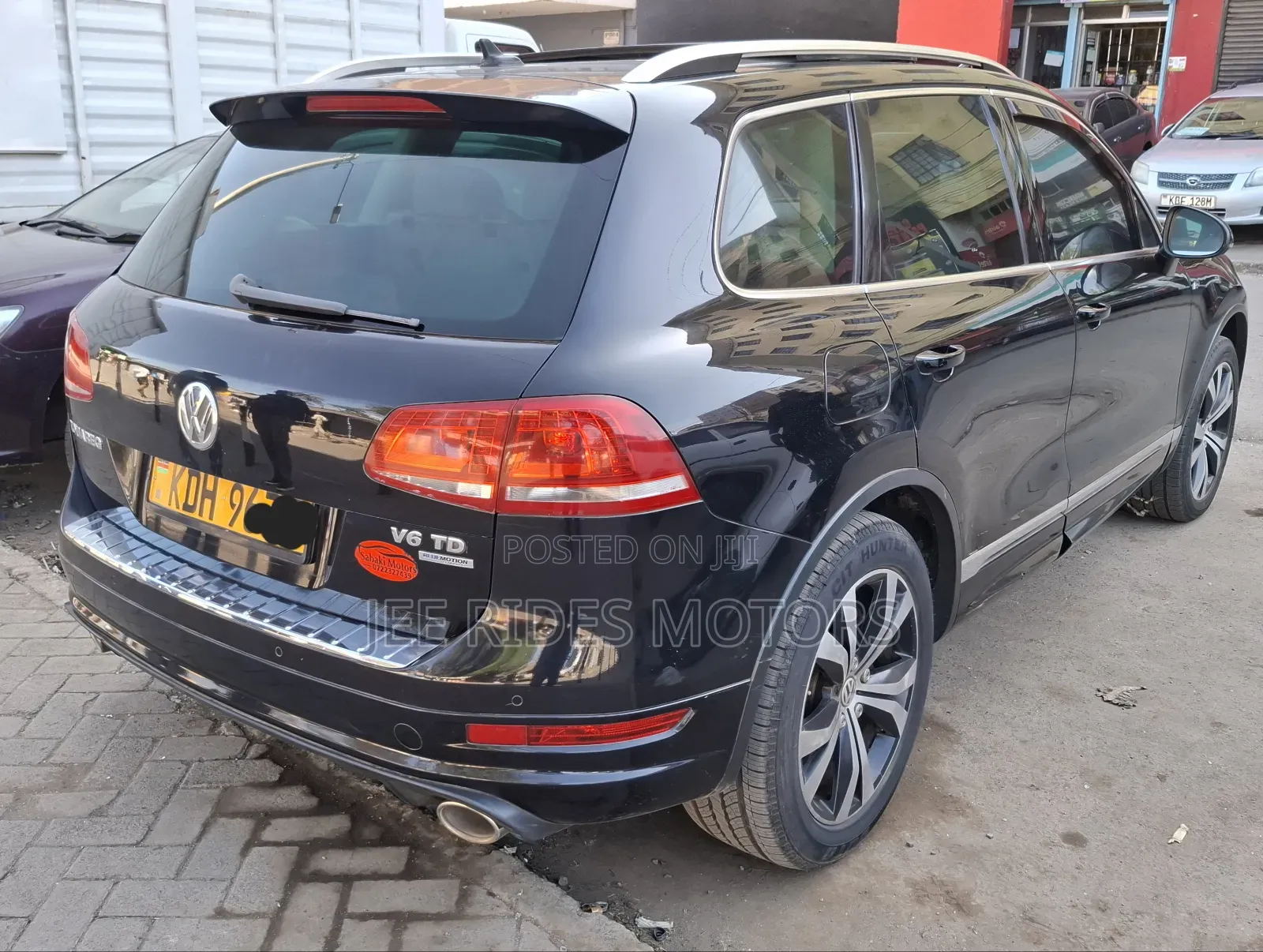 Volkswagen Touareg TDI Executive 4dr SUV AWD (3.0L 6cyl Turbodiesel 8A) Black