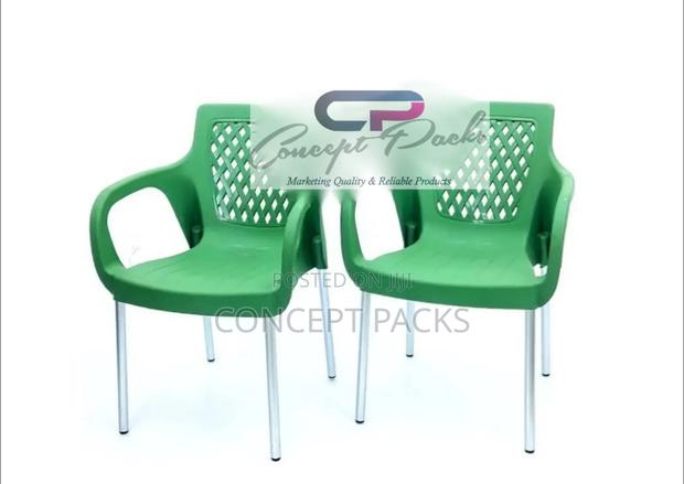 2pcs Jungle Green Stackable Metal Tubing Chairs - main view