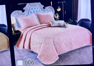 Four Pieces Bedcover Set