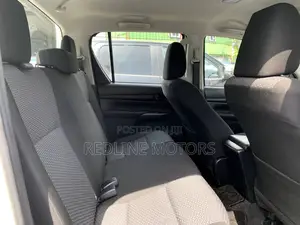 Toyota Hilux TRD White 4x4 2017 Off white