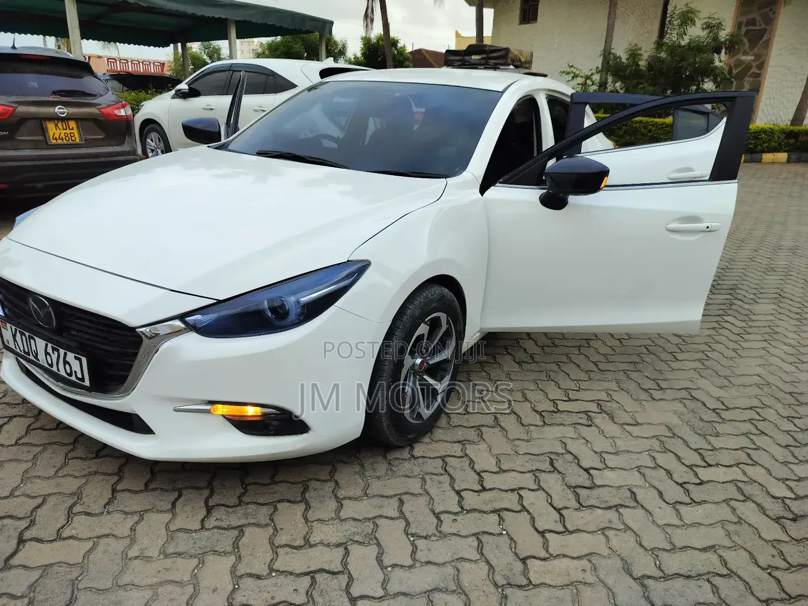 Mazda Axela 2016 White