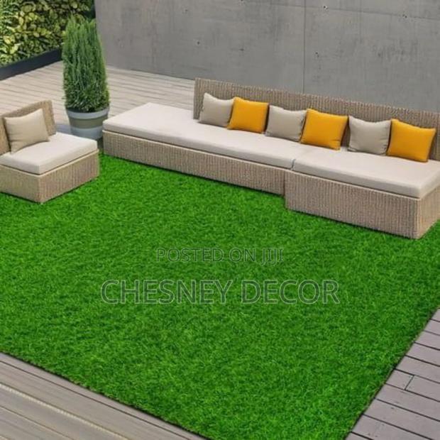 Grass Patio Floor - main view