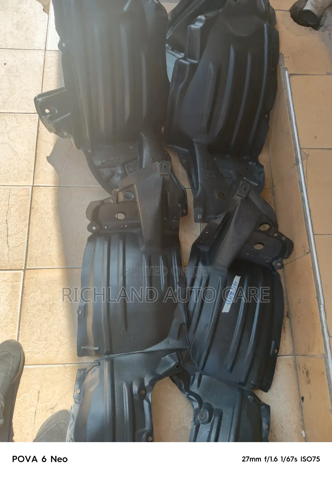 Toyota Vellfire Anh20/Anh30 Stone Guards