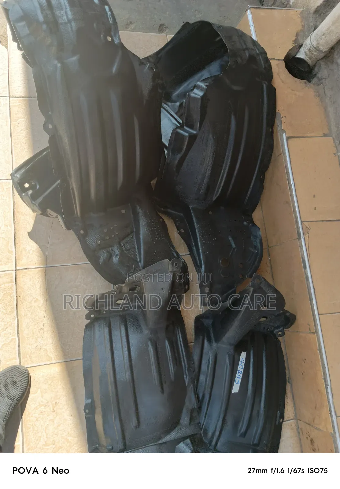 Toyota Vellfire Anh20/Anh30 Stone Guards