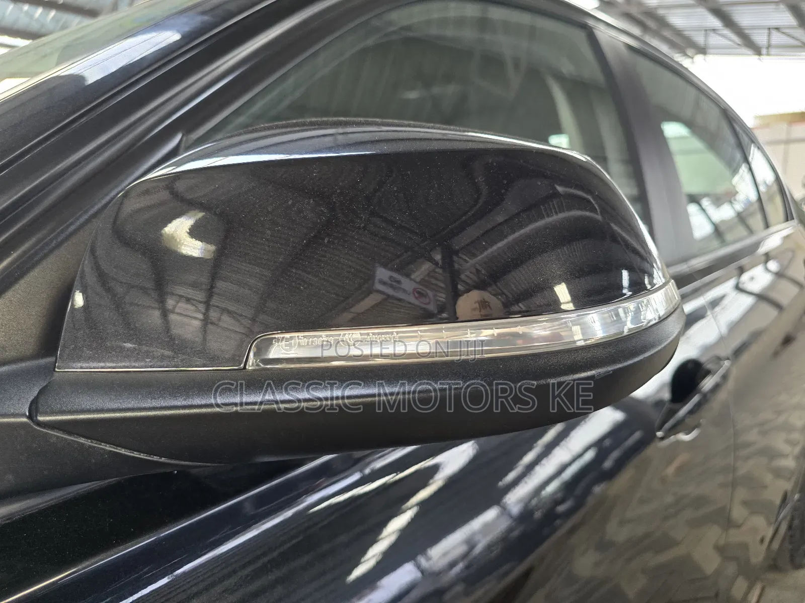 BMW 320i Sedan RWD 2017 Black