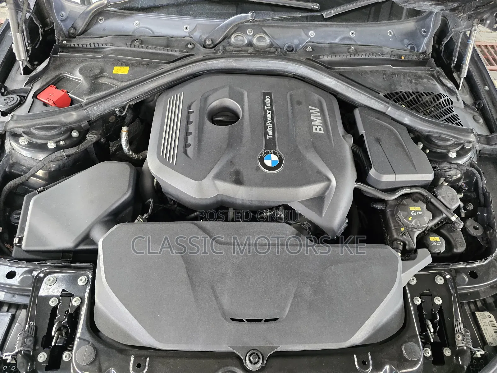 BMW 320i Sedan RWD 2017 Black