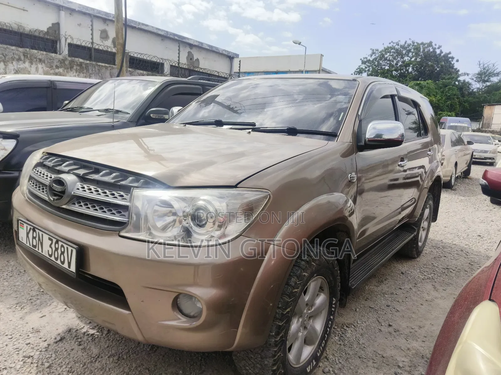 Toyota Fortuner 2008 Brown