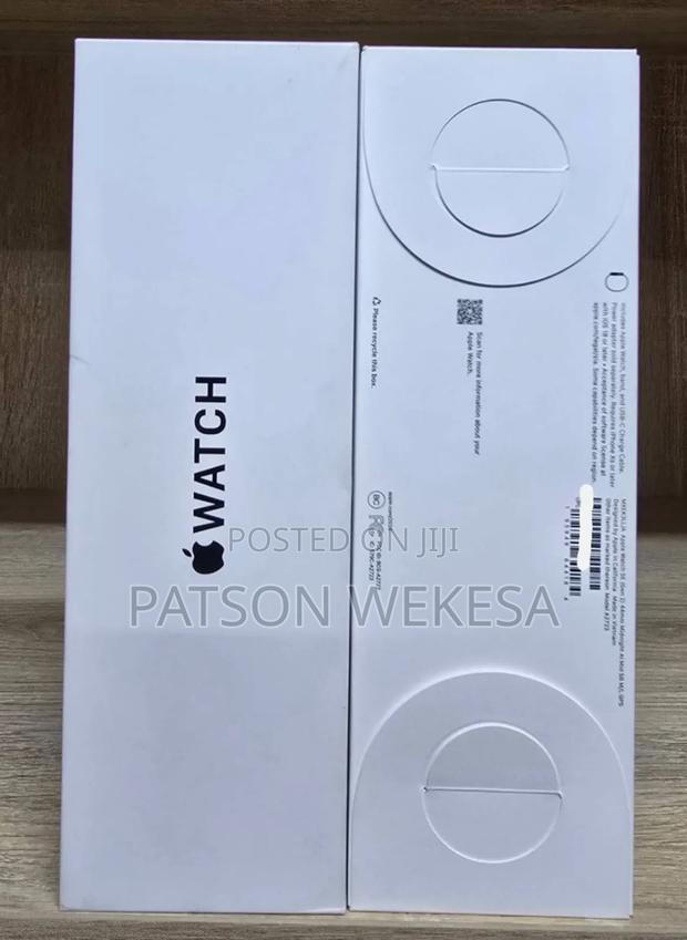 Apple Watch Se | 44mm 2nd Gen - main view