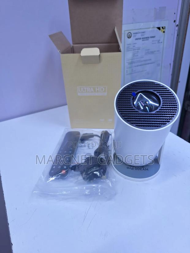 Advance Hy 300 Pro Portable Android Smart Projector