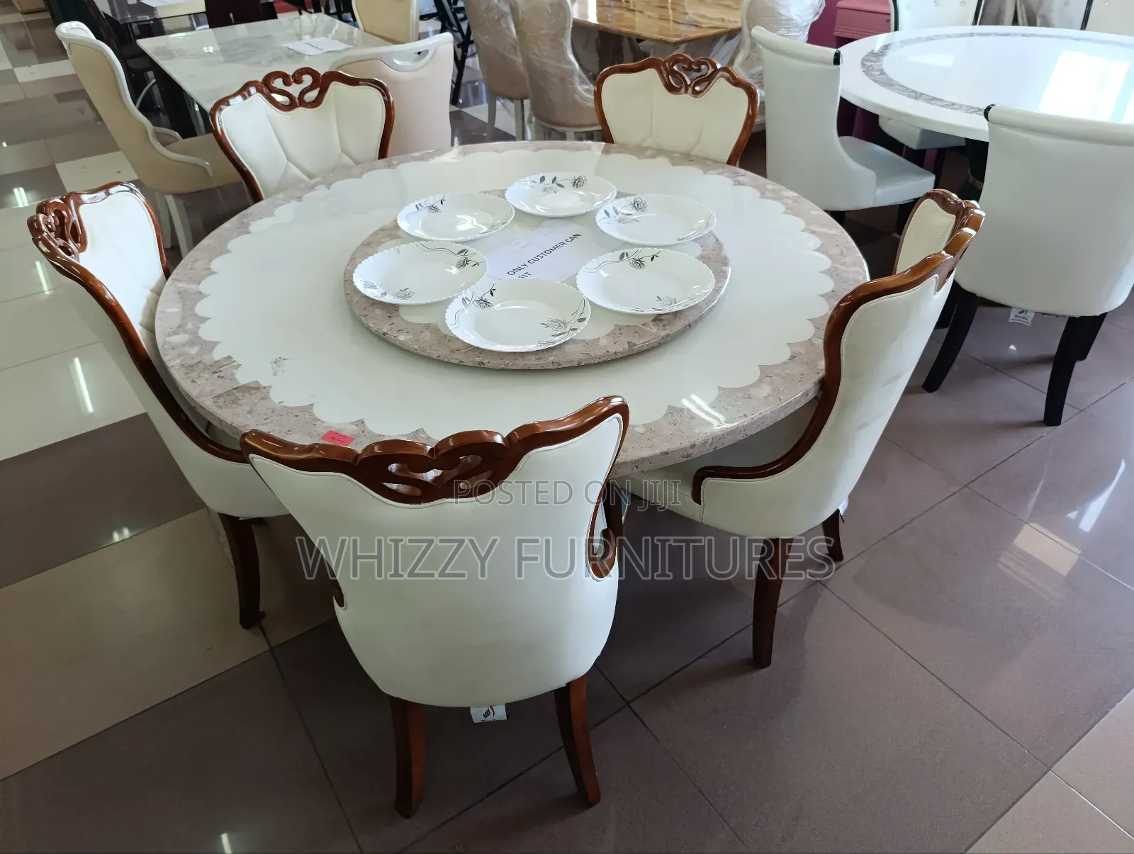 Round Dining Table 5 Seater