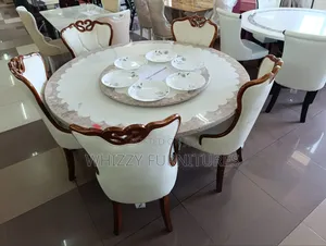 Round Dining Table 5 Seater