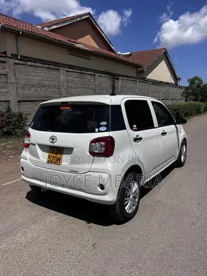 Toyota Passo 2017 White