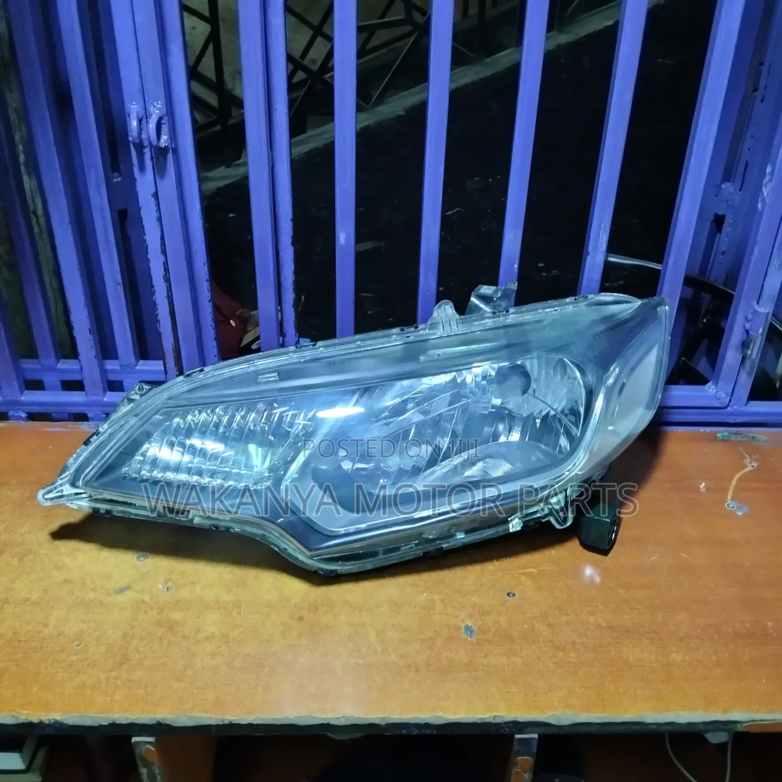 Honda Fit 2014/2018 Non Zenon Headlight, Clean Ex Japan
