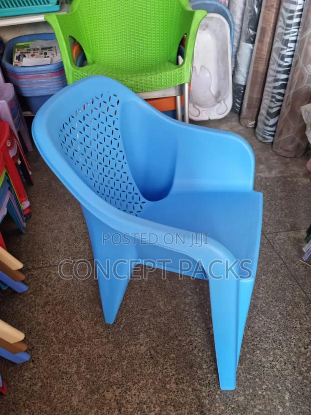 Light Blue Arm Chair. - thumbnail 2