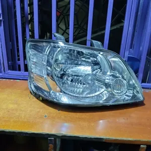 Toyota Noah 2002/2003 Xenon Shiny Headlight, Ex Japan