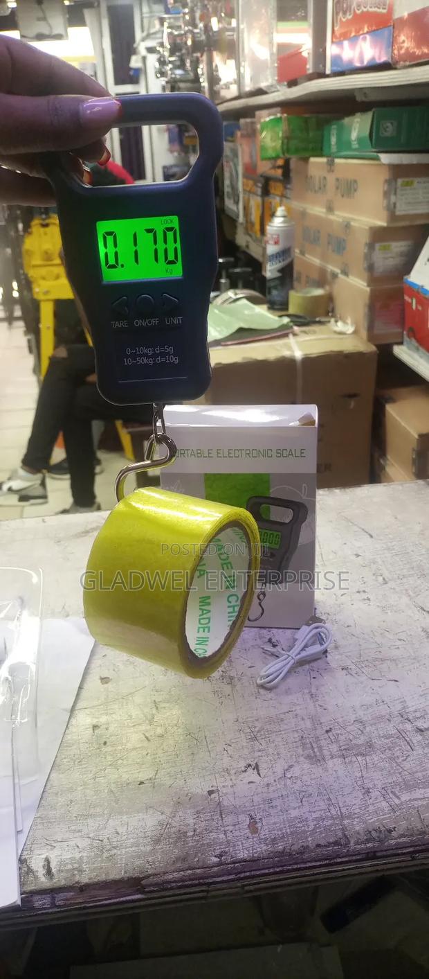 Portable Hanging Scale 50kg Rechargeable - main view