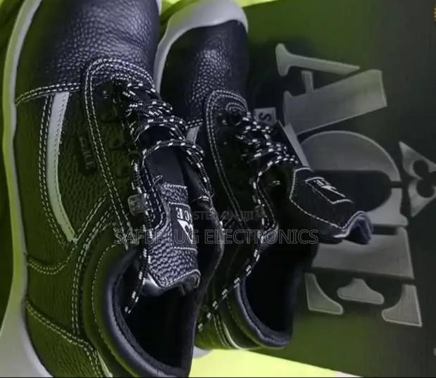 Quality Safety Boots Shoes All Sizes 38-46